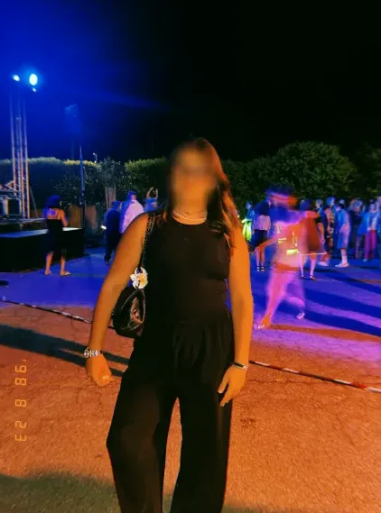 Aina, 18 años