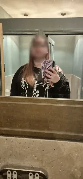 Antía, 21 años