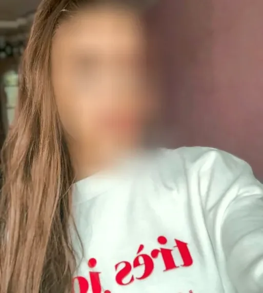 Camila, 23 años