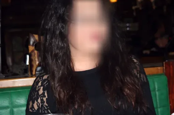 María, 24 años