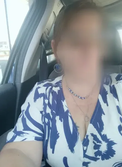 Neus, 40 años