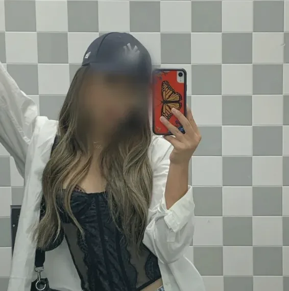 Paula, 20 años