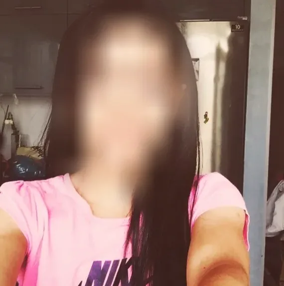Yesenia, 33 años